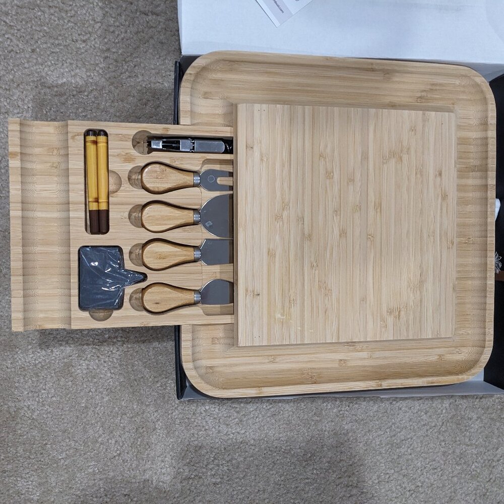 BAMBUSI Charcuterie Board Set-Large Bamboo Cheese & Meat Platter - Picture 4 of 11